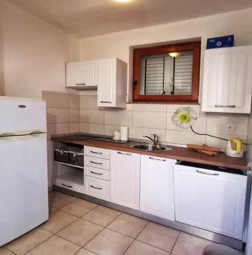 Two-Bedroom Apartment for 5 in Sveti Filip i Jakov