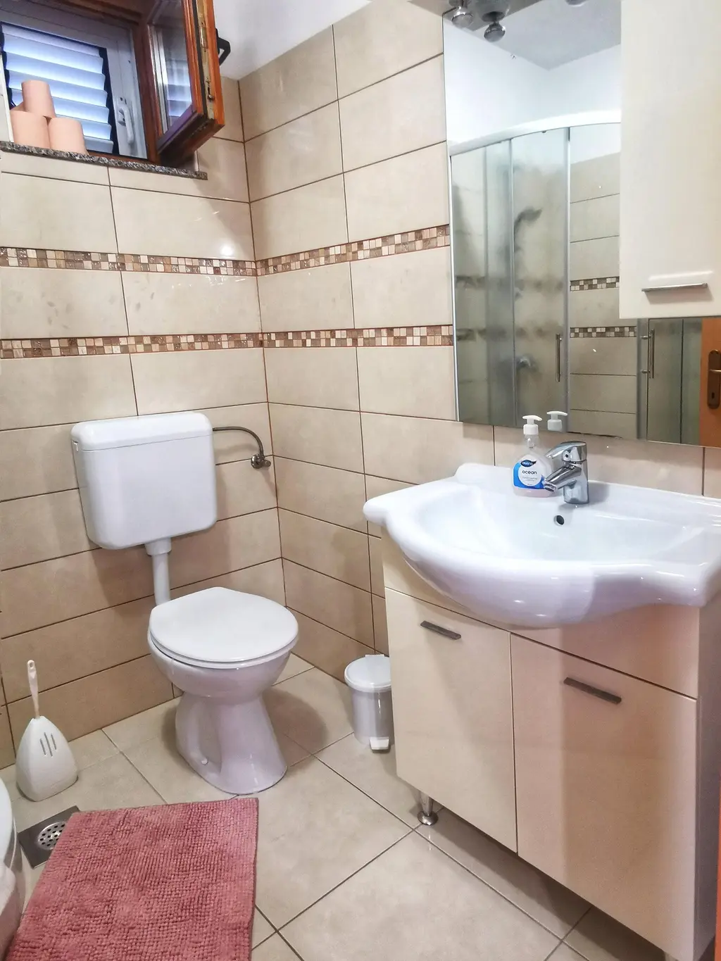 Two-Bedroom Apartment for 5 in Sveti Filip i Jakov