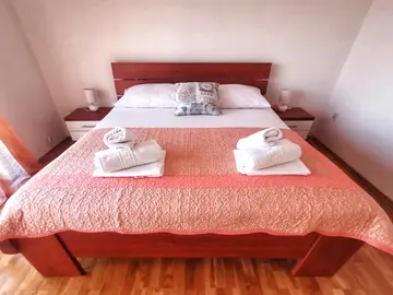 Two-Bedroom Apartment for 5 in Sveti Filip i Jakov