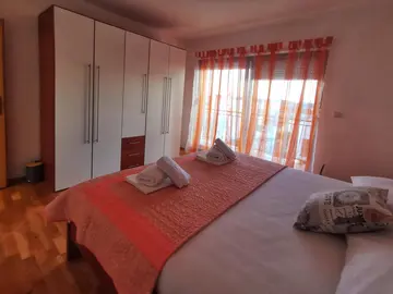 Two-Bedroom Apartment for 5 in Sveti Filip i Jakov