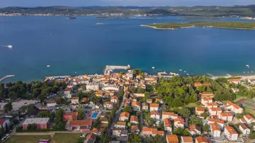 Two-Bedroom Apartment for 5 in Sveti Filip i Jakov