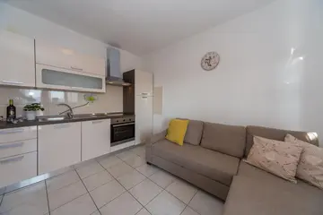 Sea View Apartment in Sveti Filip i Jakov