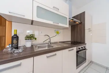 Sea View Apartment in Sveti Filip i Jakov