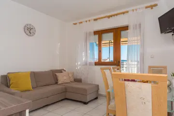 Sea View Apartment in Sveti Filip i Jakov