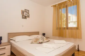 Sea View Apartment in Sveti Filip i Jakov