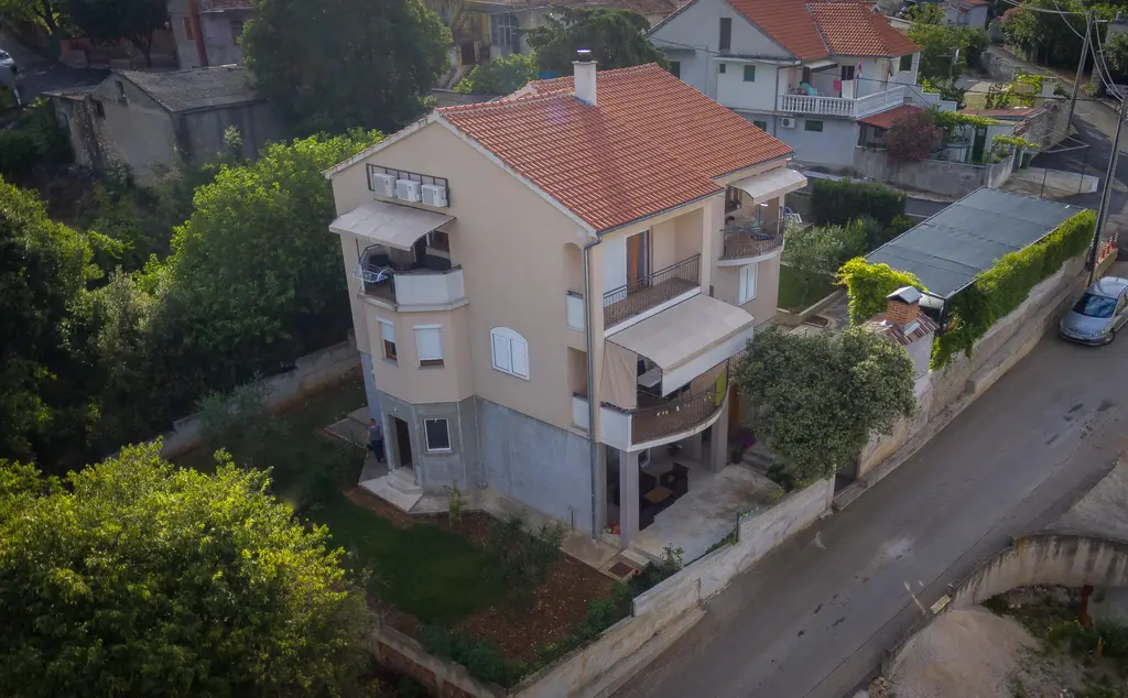 Sea View Apartment in Sveti Filip i Jakov