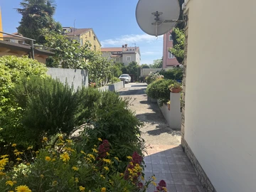 One-Bedroom Apartment in Rovinj with Private Parking