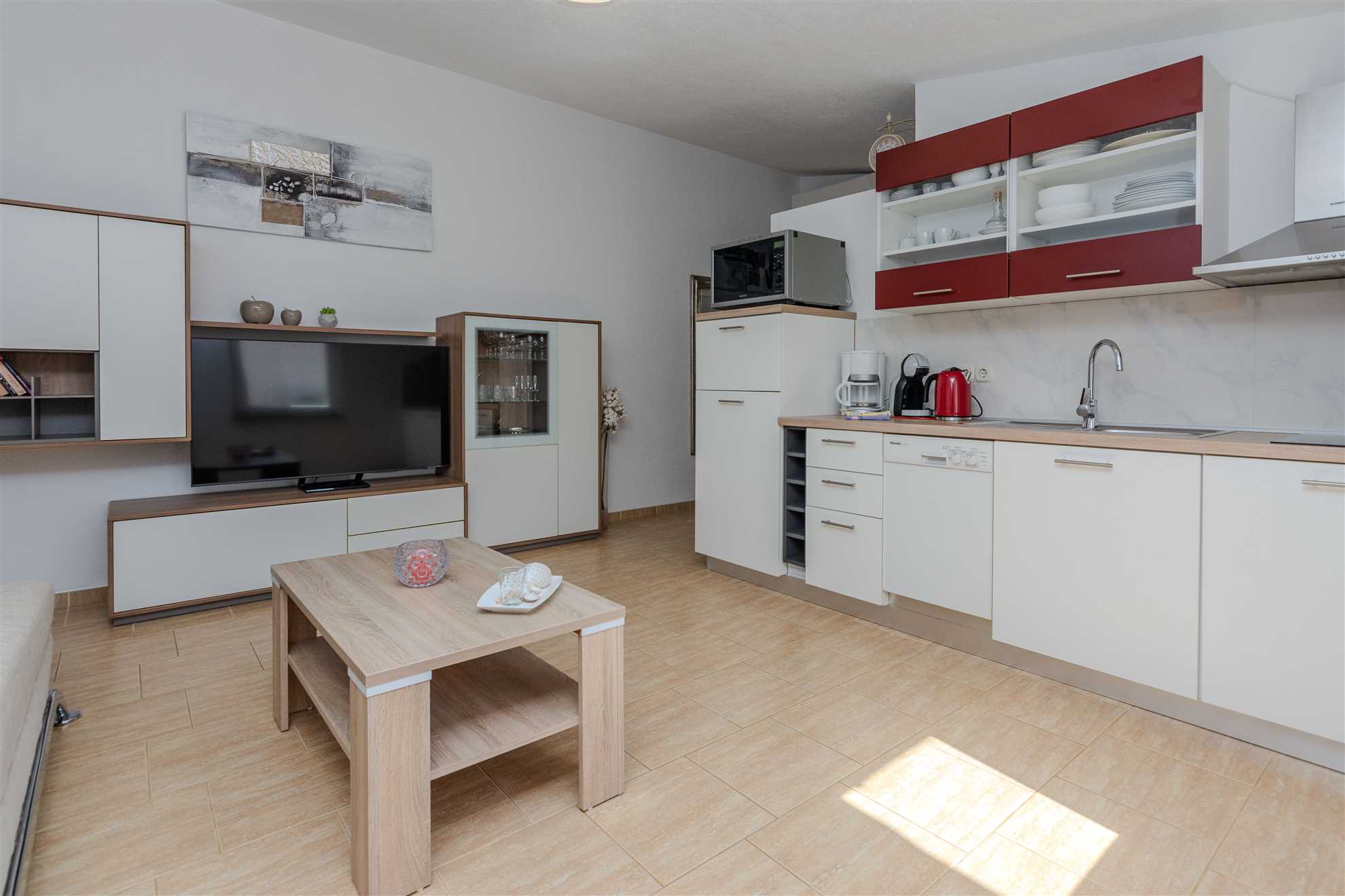 Apartment with sea view | just 70 meters from the beach | ideally 4-5 persons