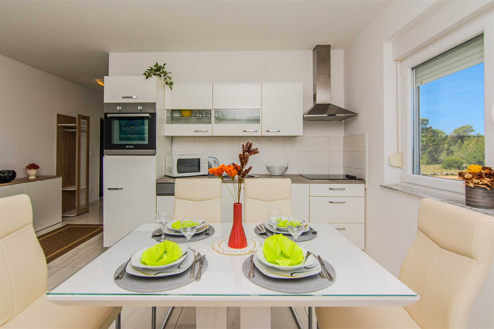 Apartment with sea view | 300m from the beach | quiet location