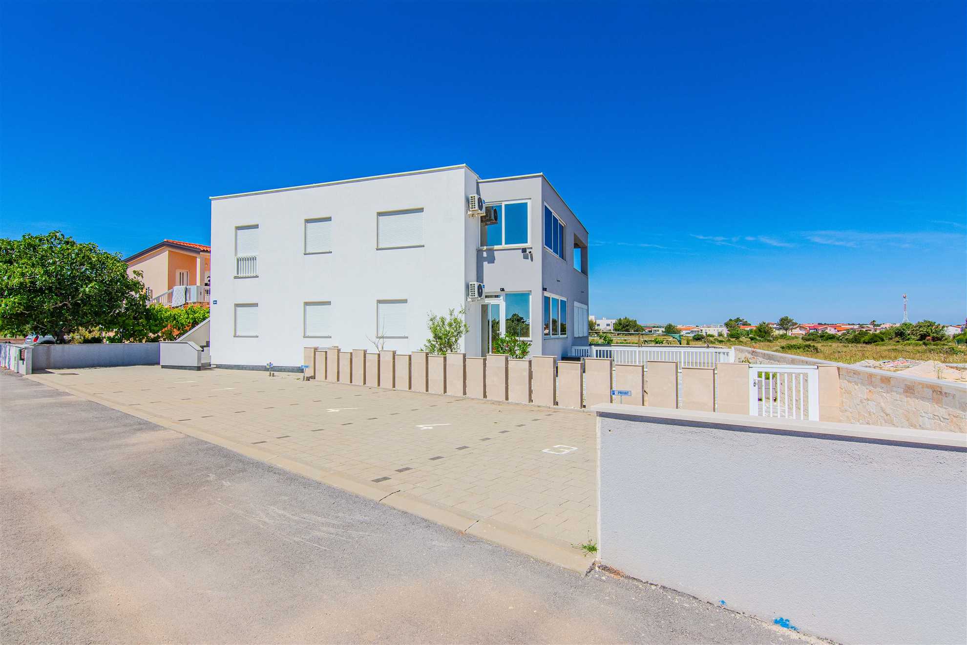 Apartment with sea view | 300m from the beach | quiet location