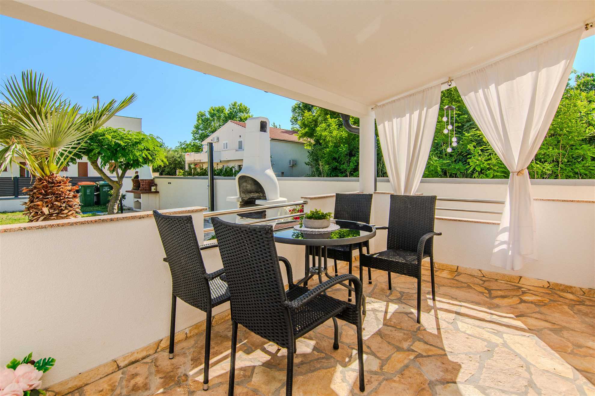 Comfortable apartment | For 2-3 persons | 120 m from beach