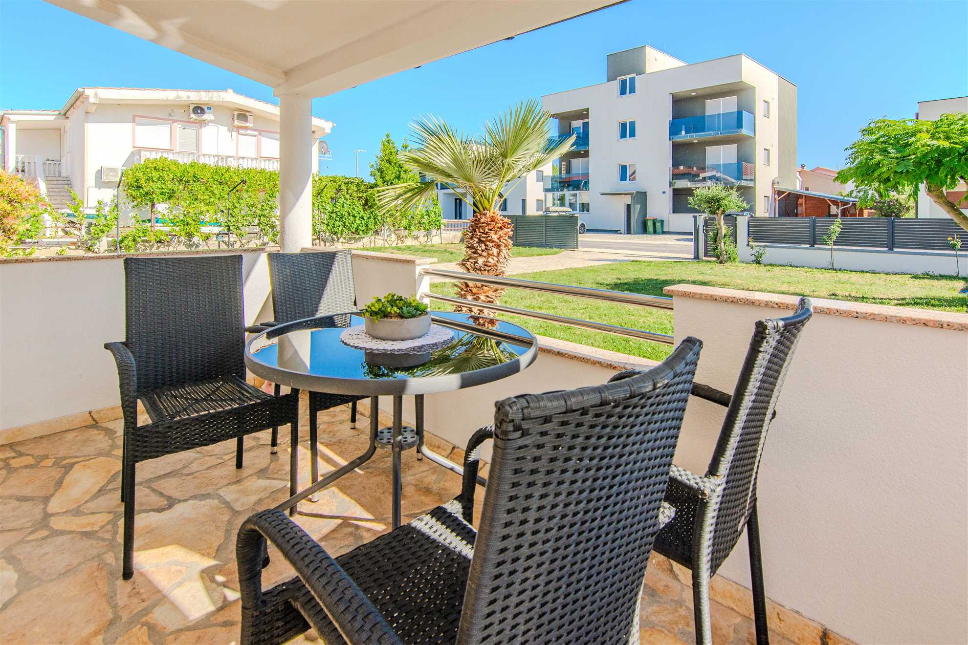 Comfortable apartment | For 2-3 persons | 120 m from beach