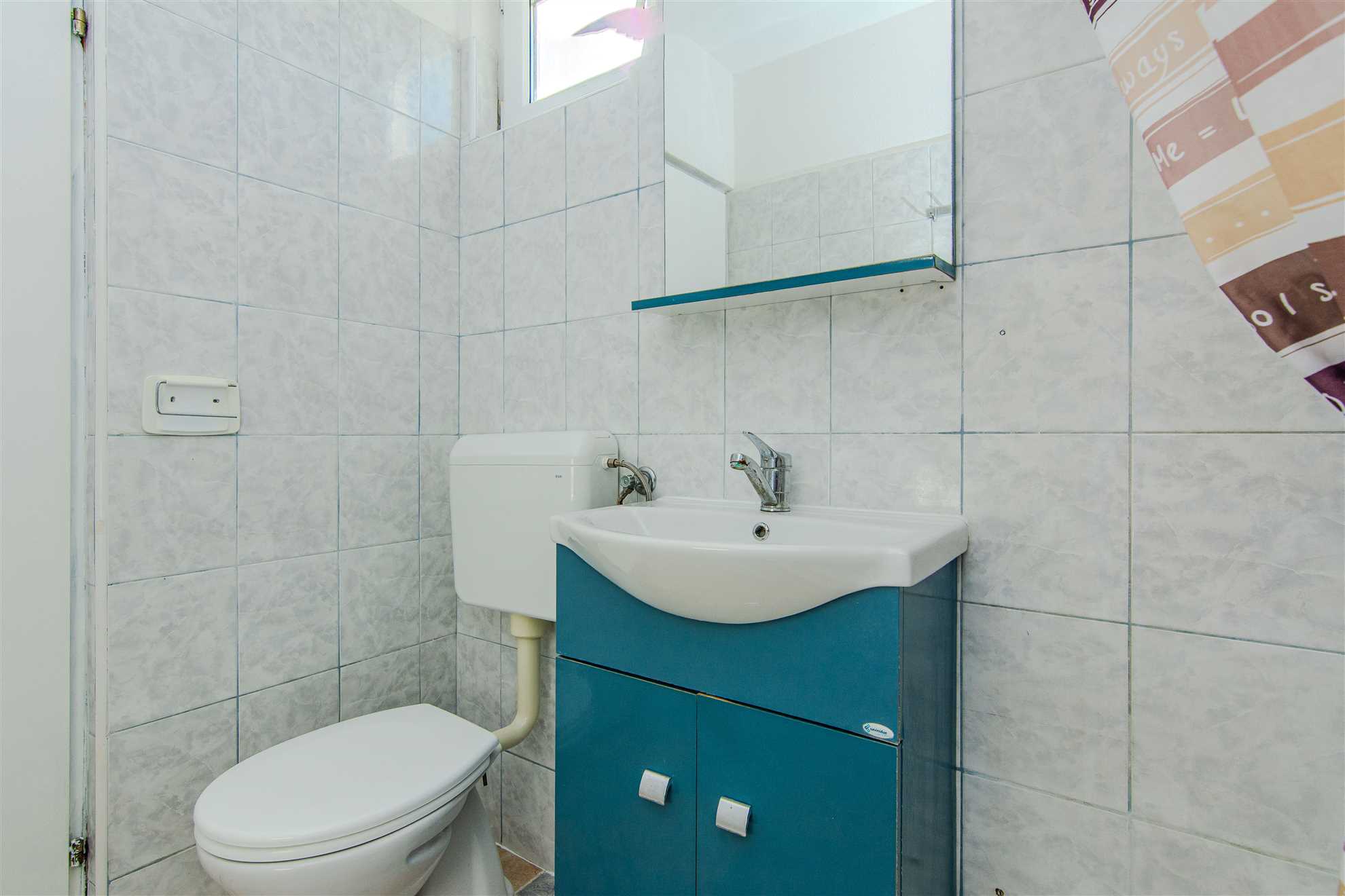 Comfortable apartment | For 2-3 persons | 120 m from beach