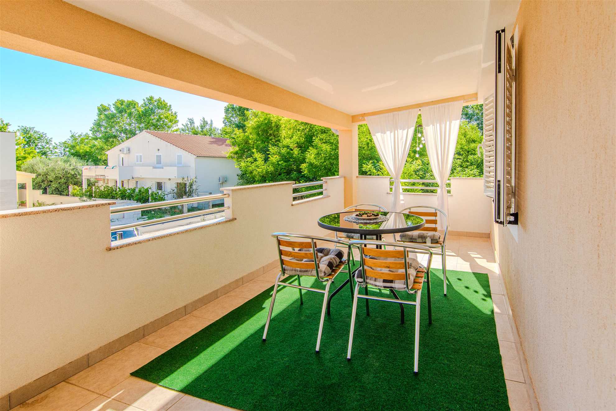 Comfortable apartment for 2-3 persons | 120 m from beach | Quiet location