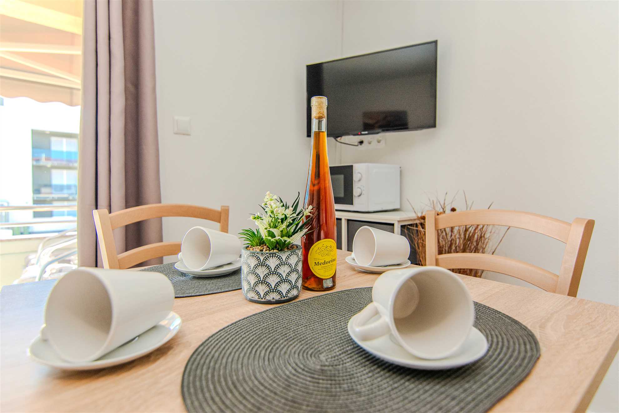 Apartment in a quiet area | 120 m from beach | For 2-3 persons