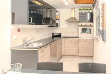 Holiday House with Private Pool for 4–5 in Vir