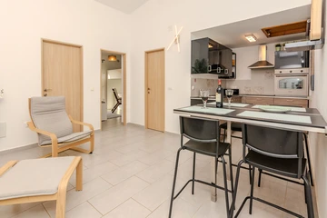 Holiday House with Private Pool for 4–5 in Vir