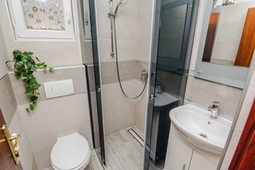 Holiday House in Vir for 4–5 Guests