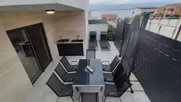 3-Bedroom Holiday House in Vir for 6–8 Guests