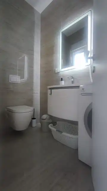 3-Bedroom Holiday House in Vir for 6–8 Guests