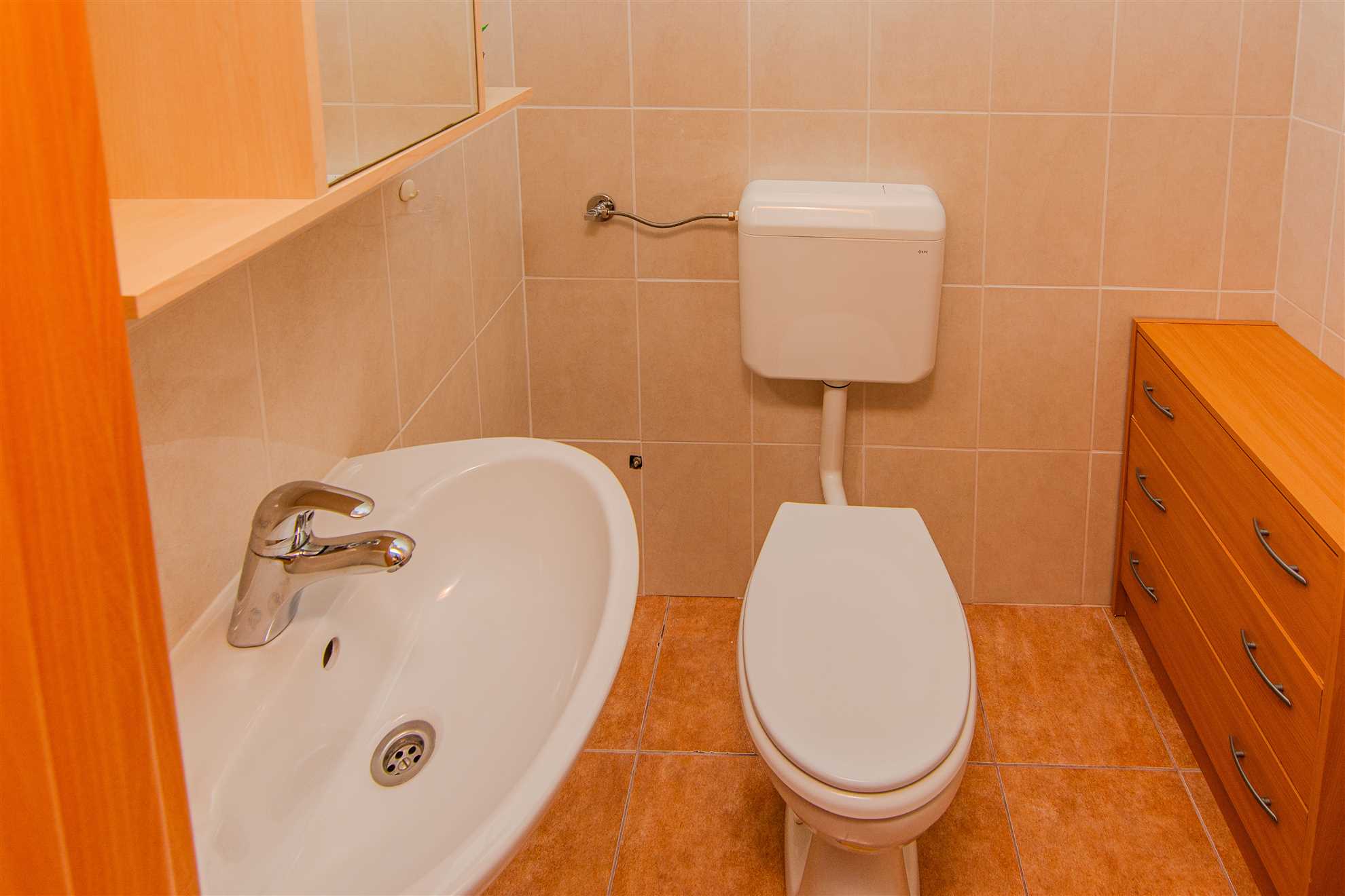 Partial sea view  | 100 m from beach | For 4 persons