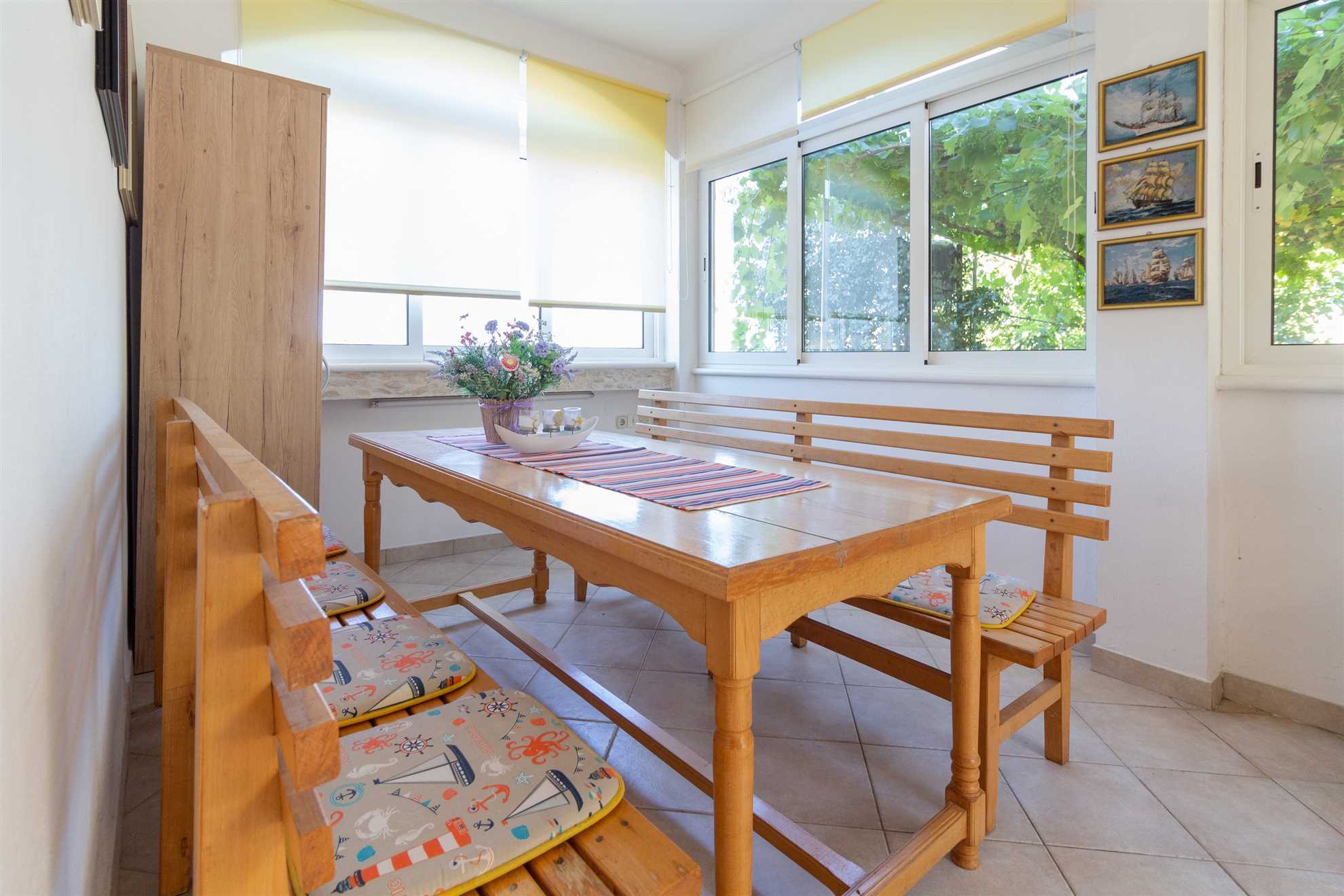 Comfortable apartment for 4-6 persons | 270 m from the sea | Quiet location