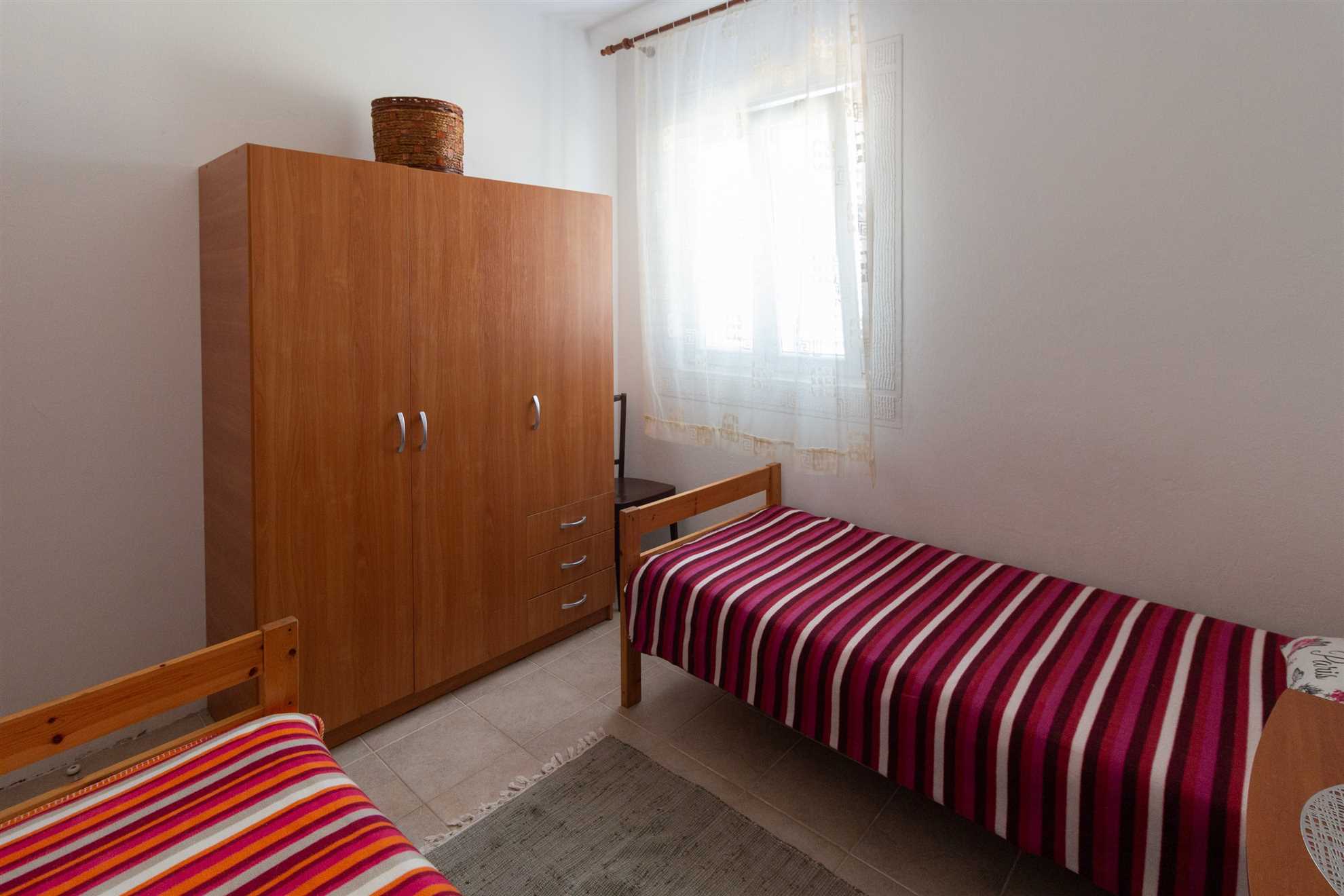 Comfortable apartment for 4-6 persons | 270 m from the sea | Quiet location