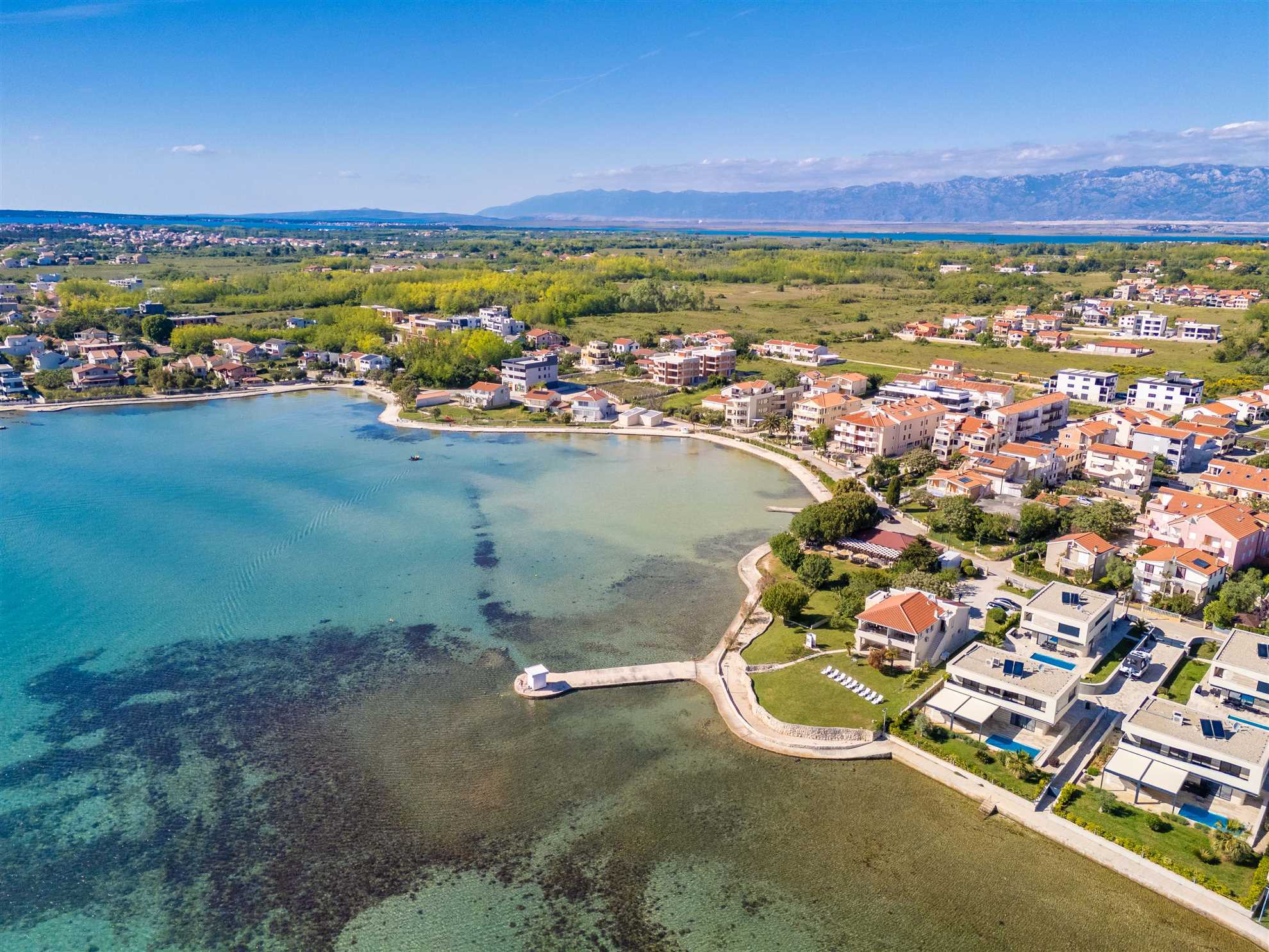 Beachfront | Sea view | Modern apartment for 4-6 persons