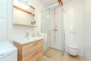 Sea-View Apartment in Privlaka for 4–6 Guests