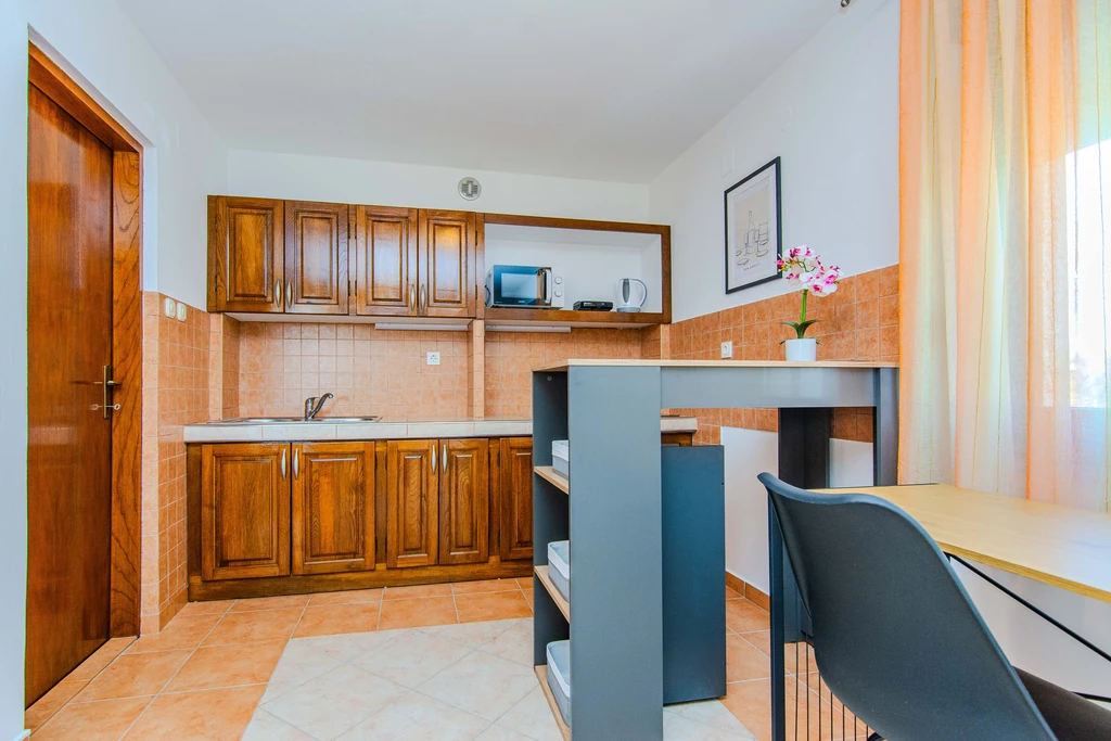 Apartment in Privlaka for 4–6 Guests