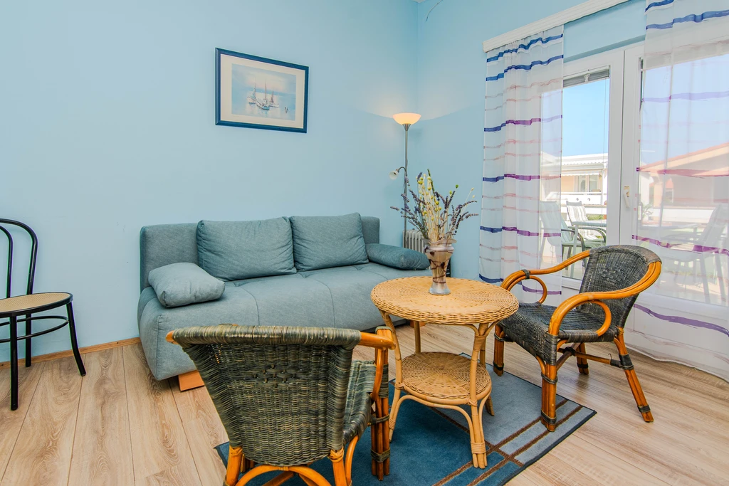 Apartment in Vir for 4 with Partial Sea View