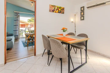 Apartment in Vir for 4 with Partial Sea View