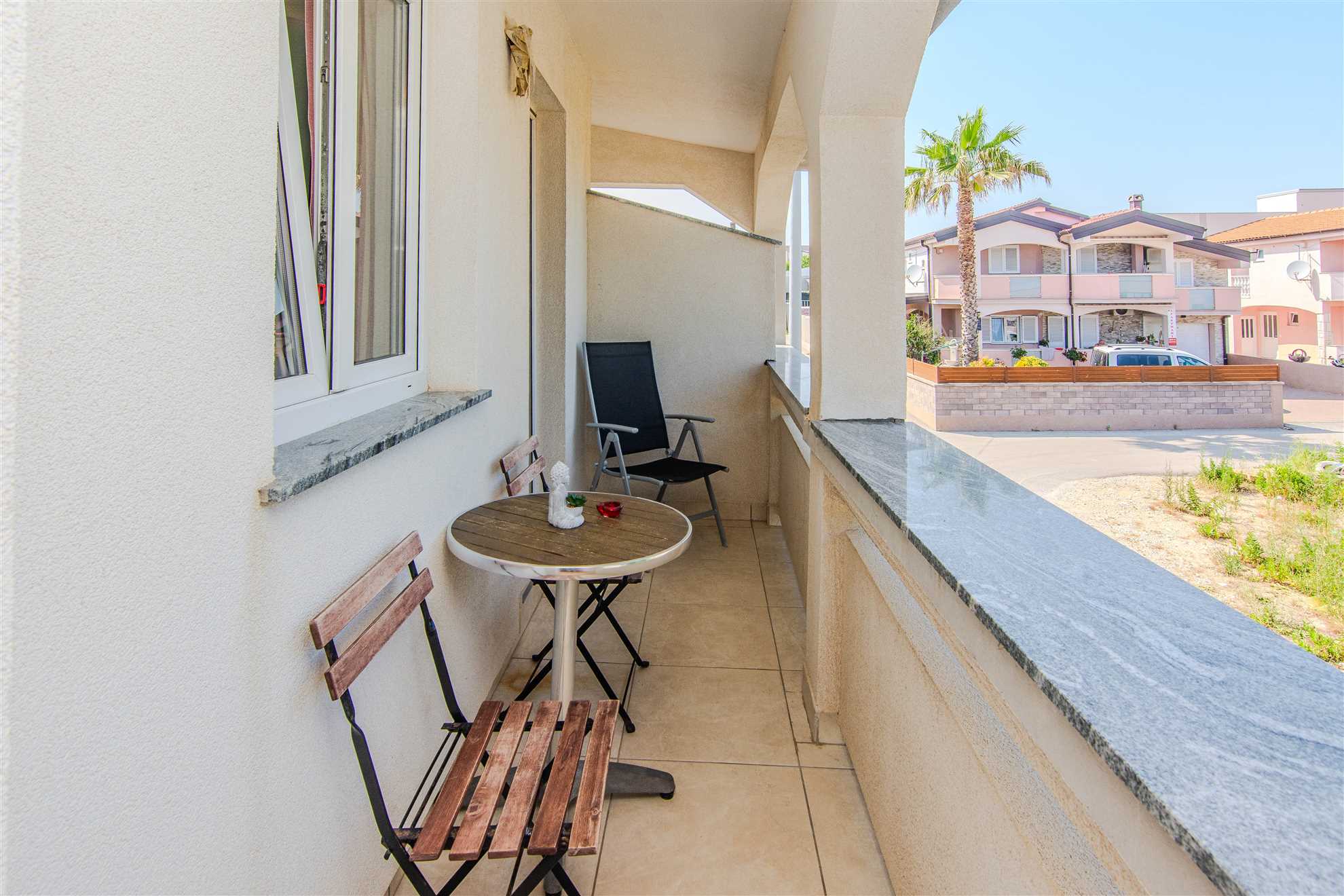 Apartment in a quiet area | 330 m from beach | For 4 persons