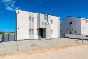 Vir Apartment for 4 Guests with Partial Sea View