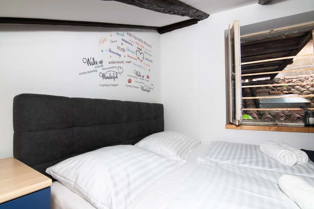 One-Bedroom Apartment with Rooftop Terrace in Piran