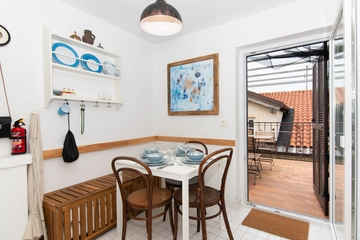 2-Bedroom House in Piran with Stunning Views