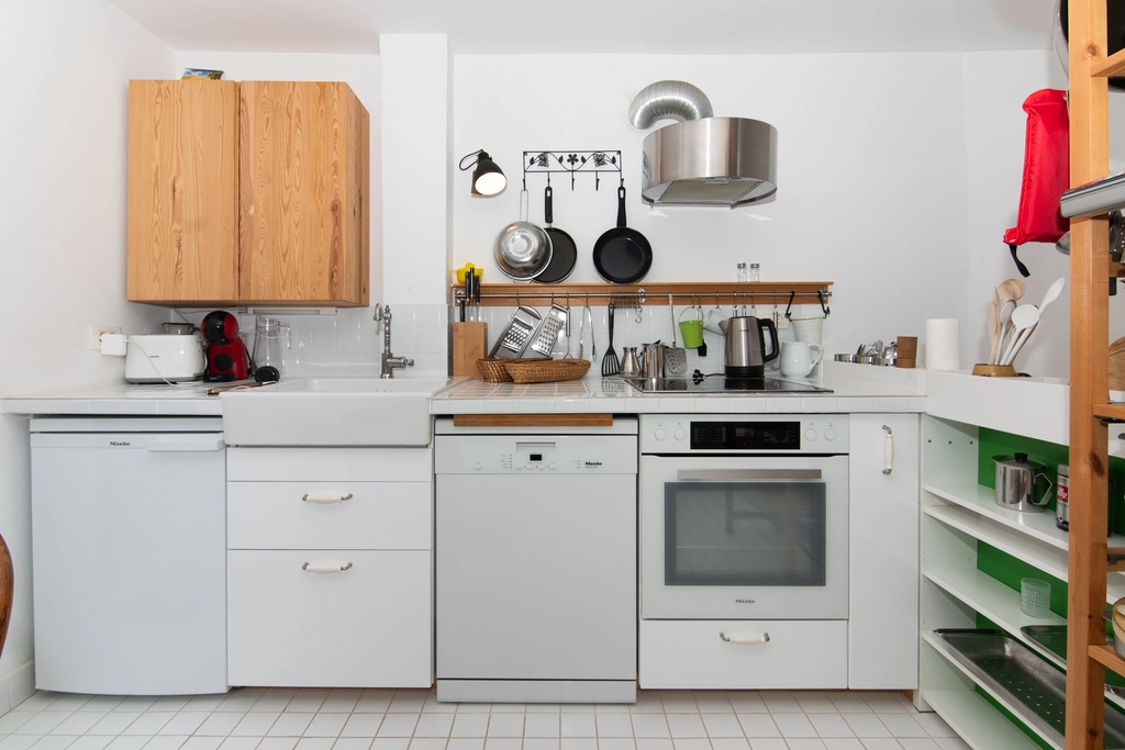 2-Bedroom House in Piran with Stunning Views