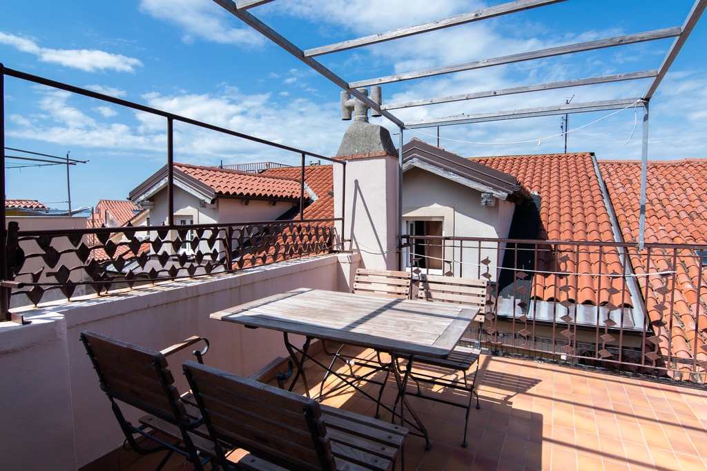 2-Bedroom House in Piran with Stunning Views