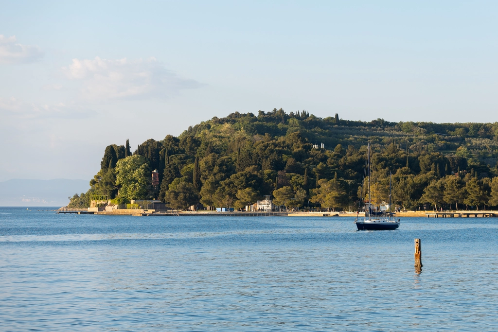 2-Bedroom Apartment in Portorož for Up to 3 Guests