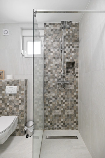 2-Bedroom Apartment with Sea View on Vir Island