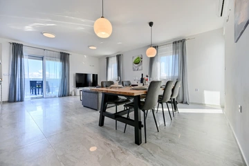 2-Bedroom Apartment in Vir with Balcony & Shared Pool