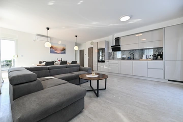 2-Bedroom Apartment in Vir with Balcony & Shared Pool