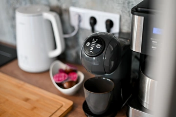 2-Bedroom Apartment in Vir with Balcony & Shared Pool