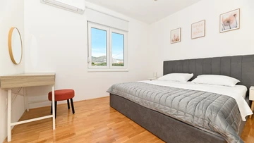 2-Bedroom Apartment with Balcony in Trogir