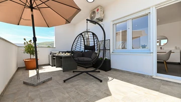 2-Bedroom Apartment with Balcony in Trogir