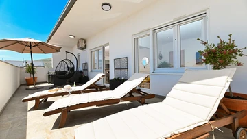 2-Bedroom Apartment with Balcony in Trogir