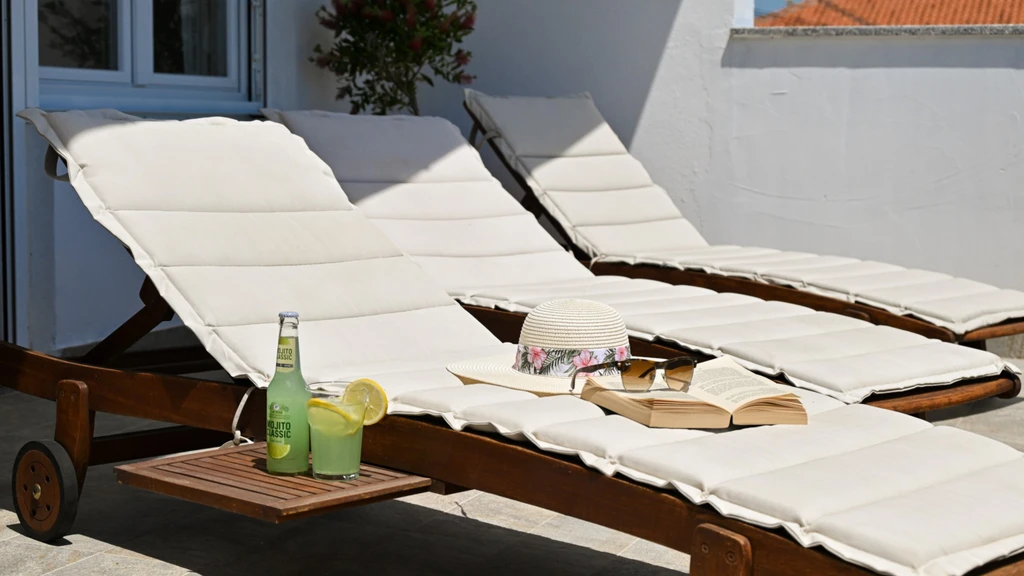 2-Bedroom Apartment with Balcony in Trogir